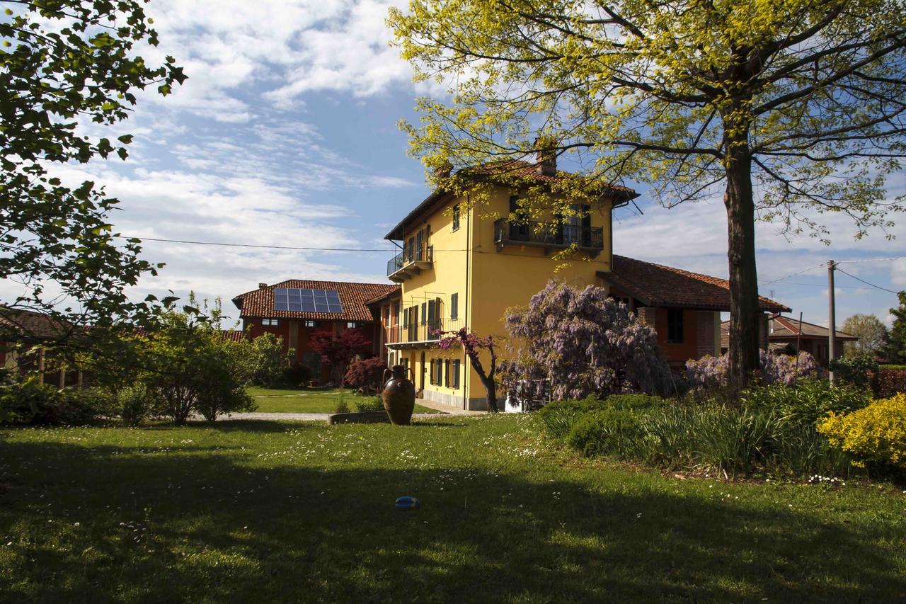 Bed and Breakfast Cascina Belmonte à Fossano Extérieur photo